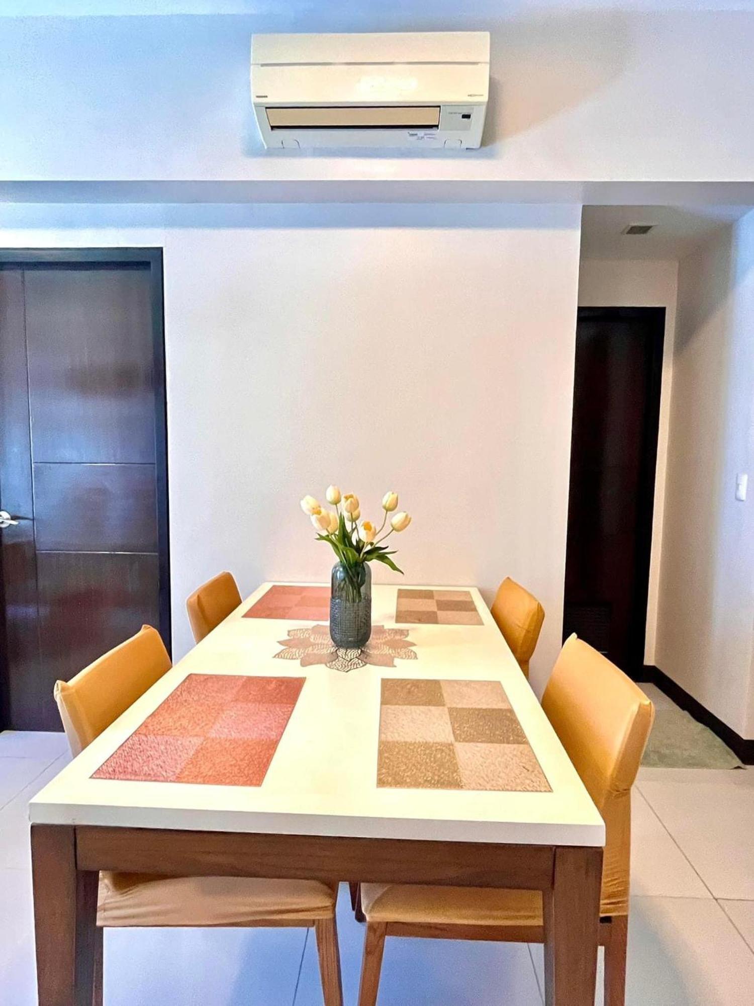 Mactan Newtown Condo With Pool Access Lapu-Lapu City Exterior foto