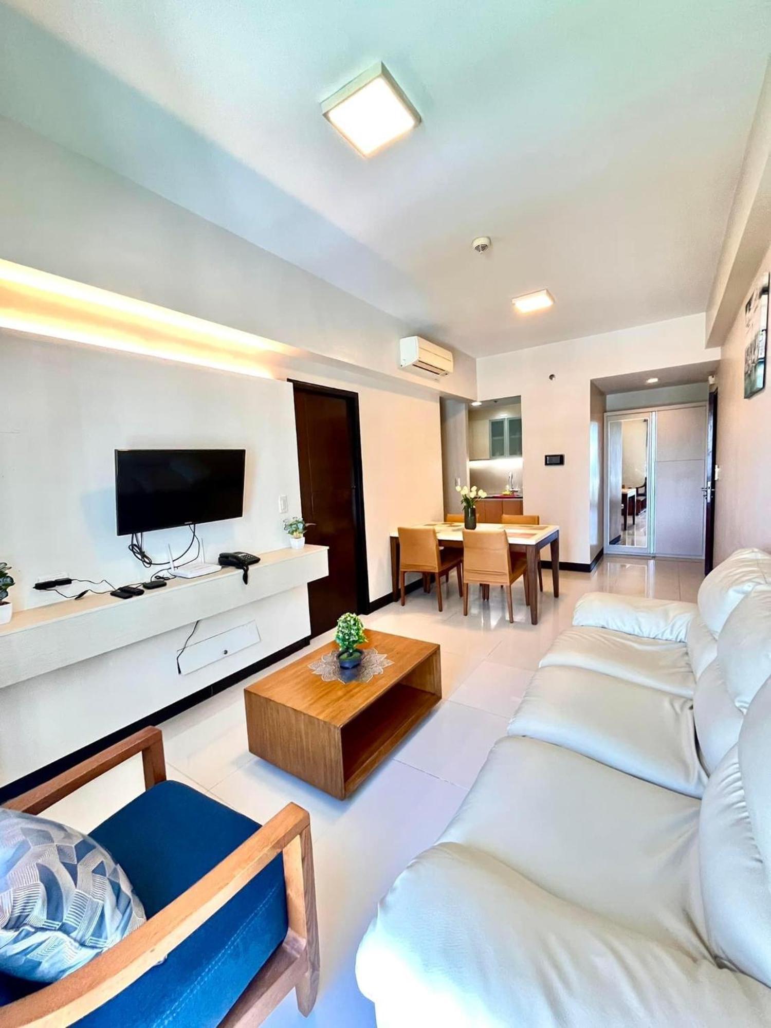 Mactan Newtown Condo With Pool Access Lapu-Lapu City Exterior foto